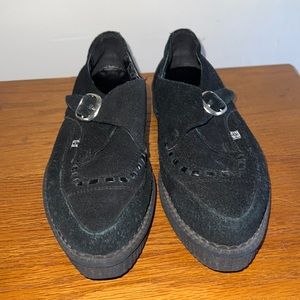 T.U.K unisex shoes
